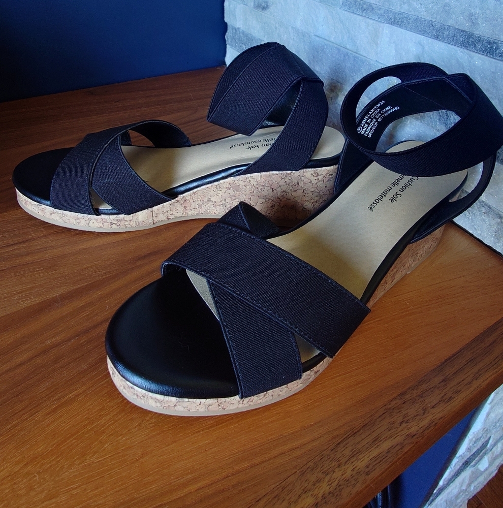 Women's Wedge Sandals Size 7
